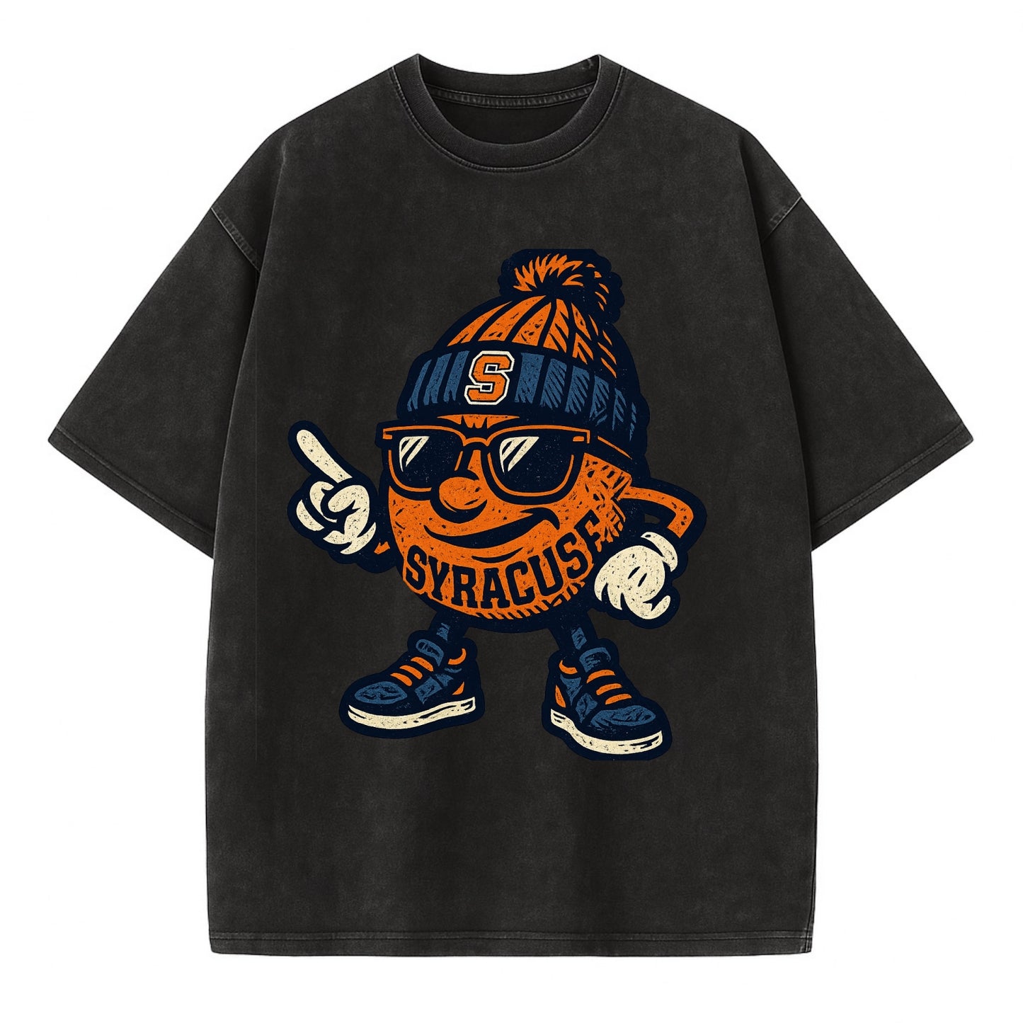 Syracuse Orange wearing Syracuse beanie with S patch - Vintage T-shirt - Black