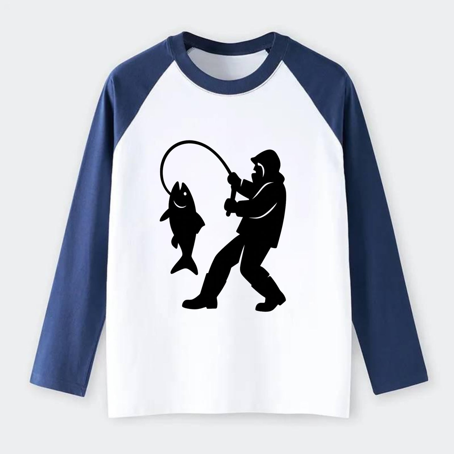 Alaskan fisherman hauling catch - Raglan Long Sleeve T-Shirt - Blue