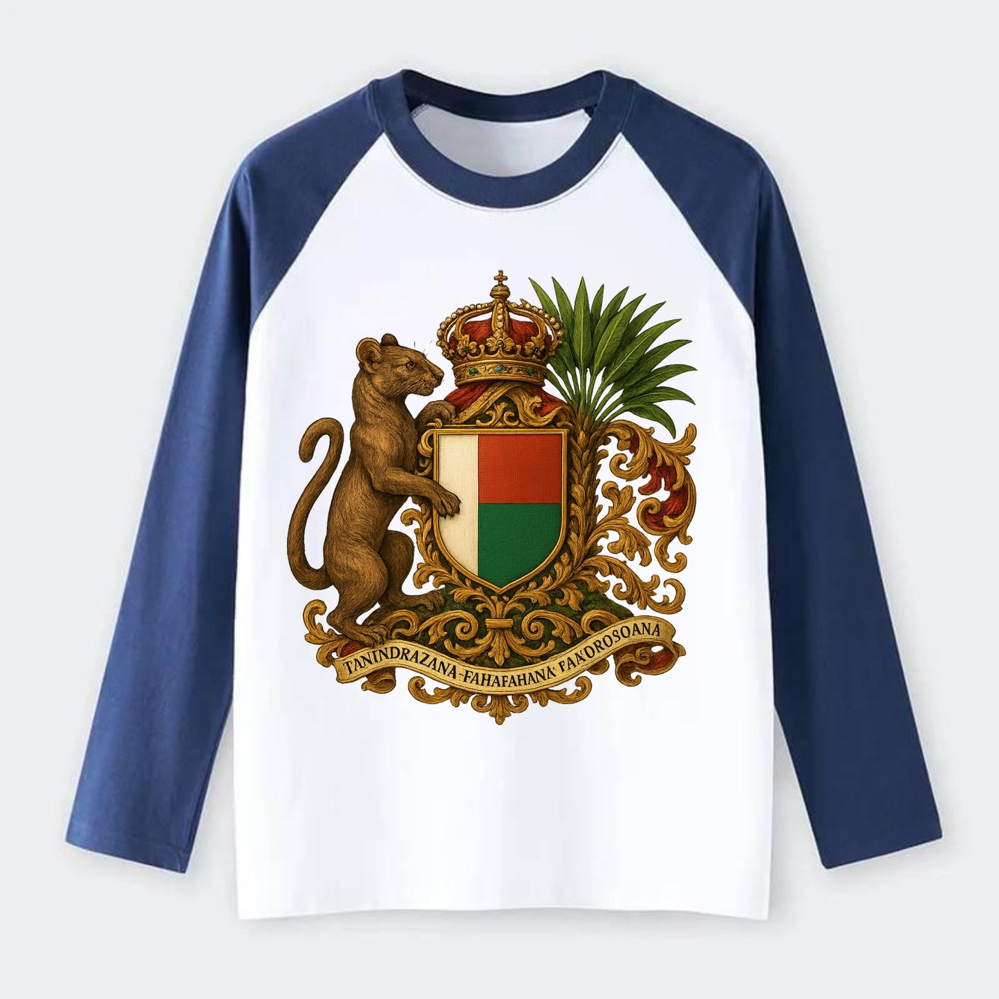 Madagascar Fossa Hunter - Raglan Long S - Raglan Long Sleeve T-Shirt - Blue
