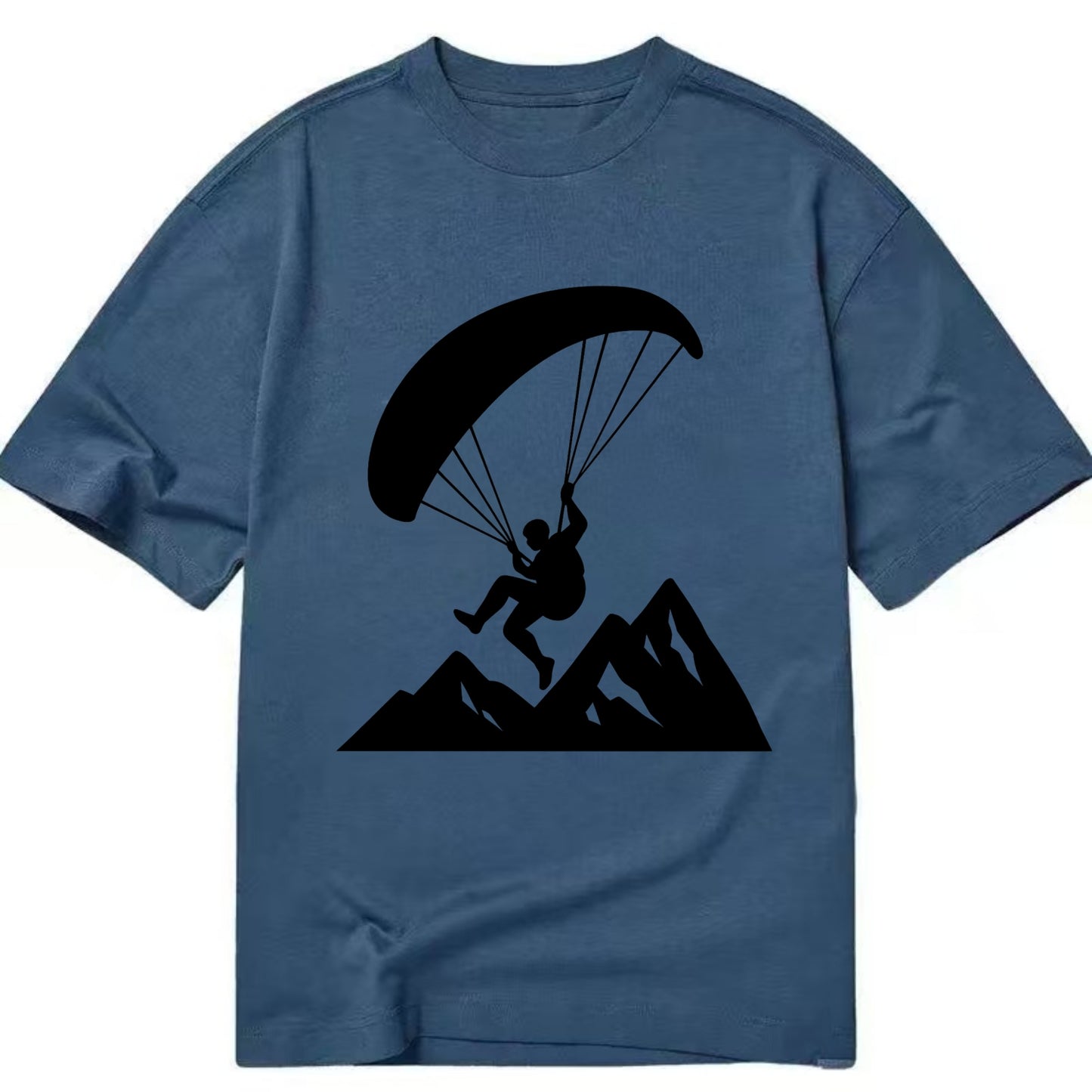 Paraglider soaring over mountain peaks - Classic T-shirt - Twilight Navy(Blue)