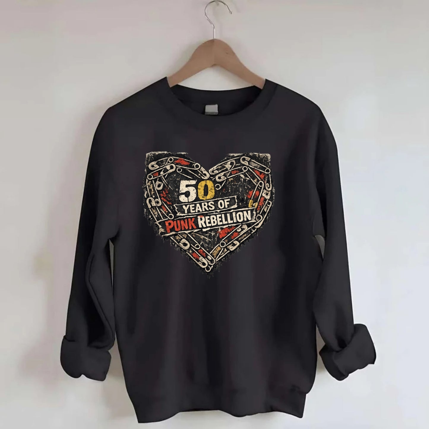 SAFETY PIN LOVE | Heart made of safety pins | Punk romance | DIY jewelry | - Crewneck Sweatshirt - black