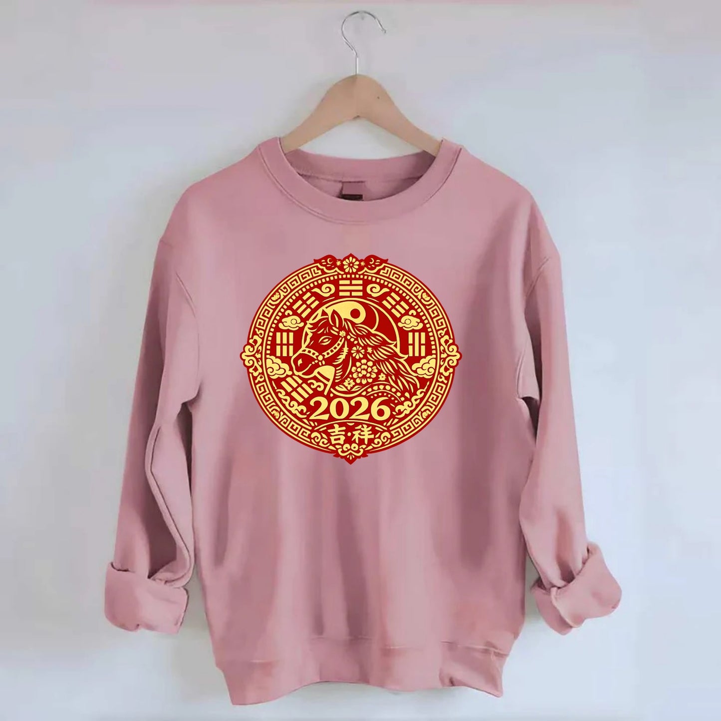 LUCKY HORSE MEDALLION | Circular medallion with horse profile | Intricate - Crewneck Sweatshirt - pink