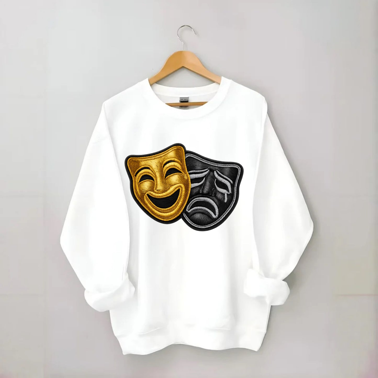 BROADWAY MASKS - comedy tragedy masks in gold and black , theater - Crewneck Sweatshirt - white