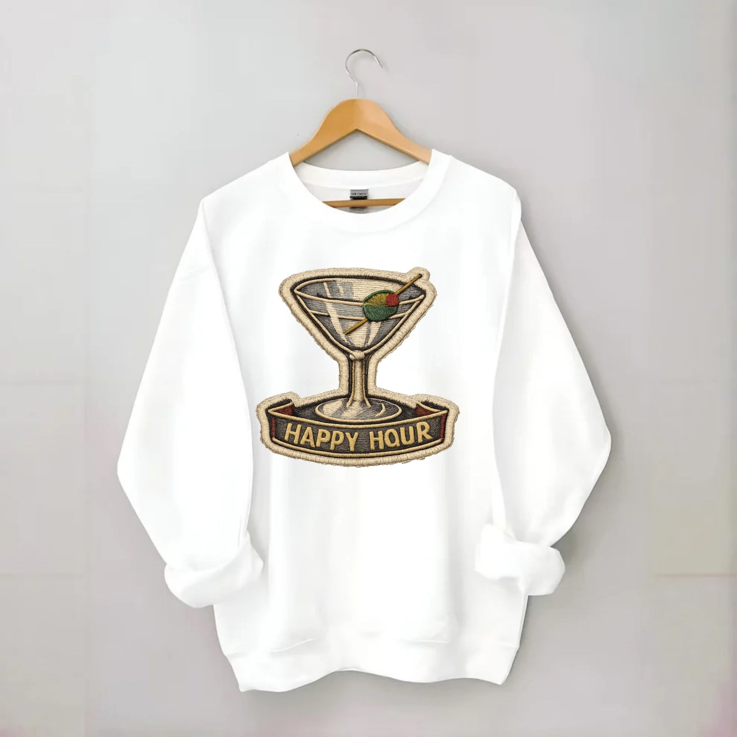 COCKTAIL MARTINI - martini glass with olive in silver and green , happy hour - Crewneck Sweatshirt - white