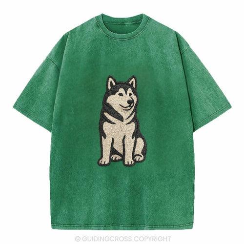 Alaskan Malamute Gray And White Pose Vintage T-shirt