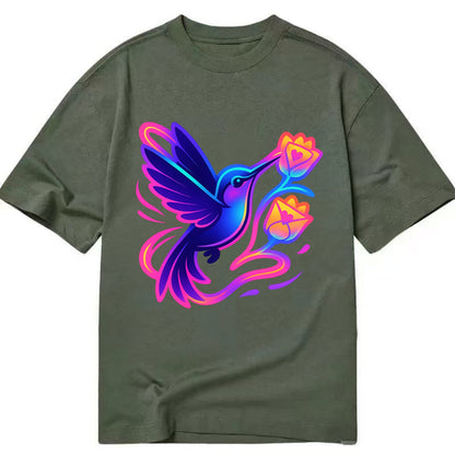 Hummingbird delivering miniature love letters tucked inside flower envelopes - Classic T-shirt - Army Green