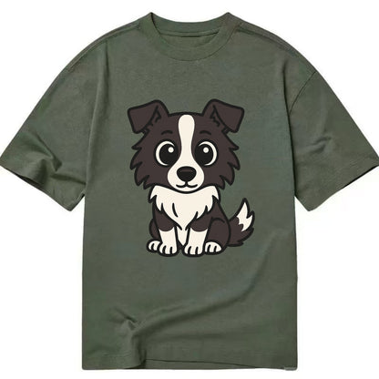 Border Collie - Intense stare sitting pose - Classic T-shirt - Army Green