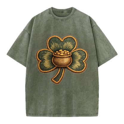 ST PATRICKS CLOVER - lucky clover with gold in green and gold , Irish luck - Vintage T-shirt - Army Green