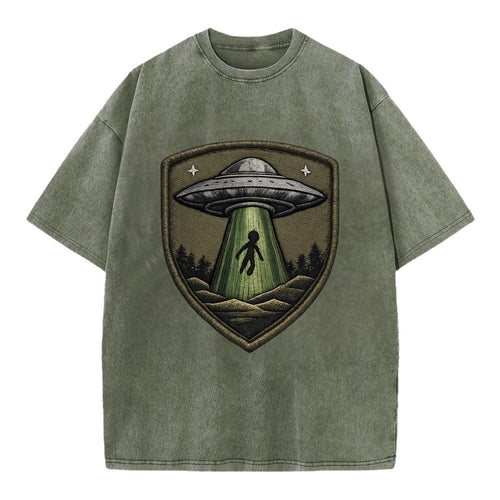 UFO ALIEN - flying saucer with beam in silver and green , extraterrestrial - Vintage T-shirt