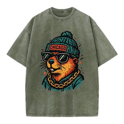 Illinois Prairie Dog wearing Chicago beanie with pom pom and wayfarer sunglasses - Vintage T-shirt - Army Green