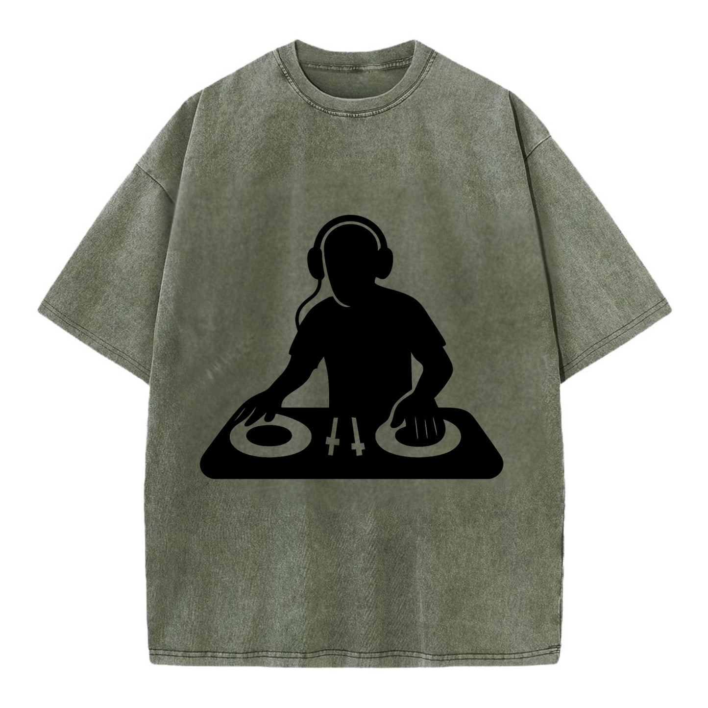 DJ with turntables and headphones - Vintage T-shirt - Army Green