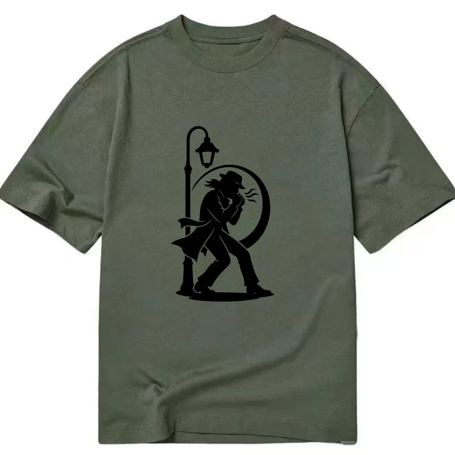 Blues harmonica player under streetlight - Classic T-shirt - Army Green