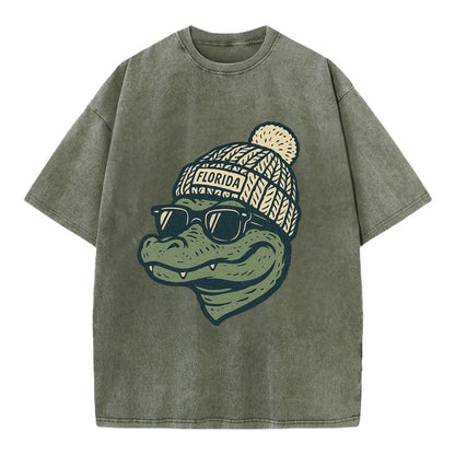 Gainesville Gator wearing Florida beanie - Vintage T-shirt - Army Green