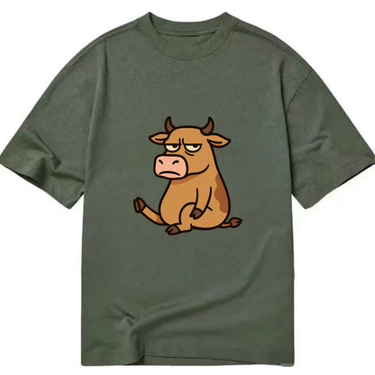 The Cow Judging Silently - Classic T-shirt - Army Green
