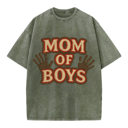 Mom Of Boys  - Vintage T-shirt - Army Green
