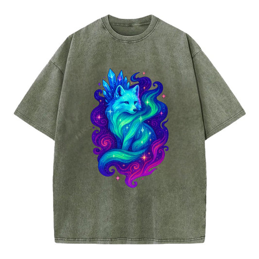 Ethereal arctic fox with fur that transforms into crystal formations, northern - Vintage T-shirt - Army Green