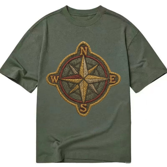 Compass rose with cardinal directions - explorer symbol - Classic T-shirt - Army Green