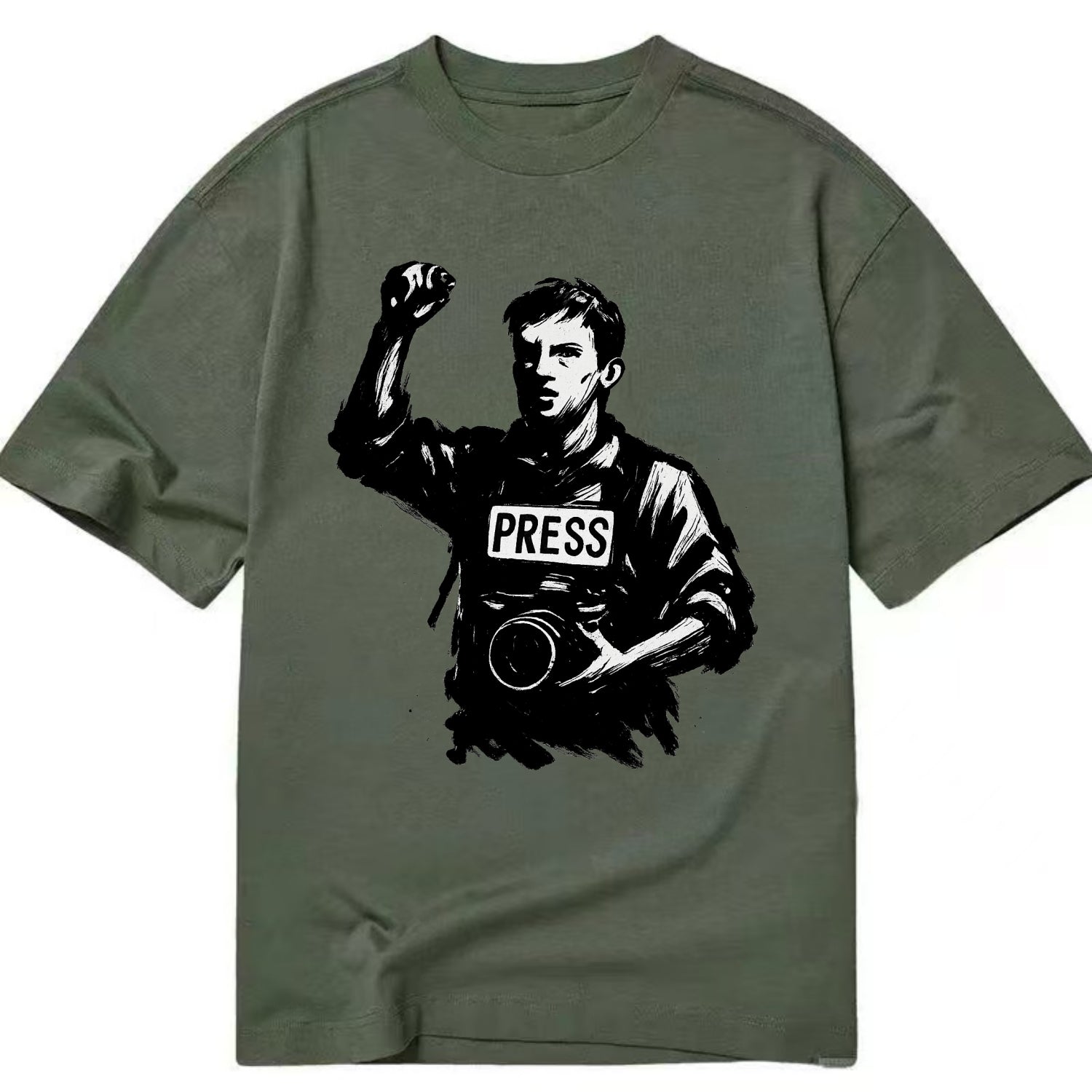 Journalist with camera - press freedom ink painting - Classic T-shirt - Army Green