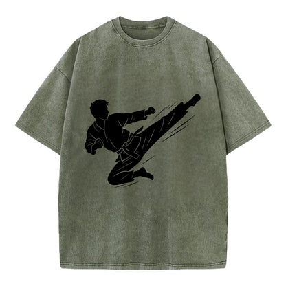 Korean taekwondo flying kick - Vintage T-shirt - Army Green