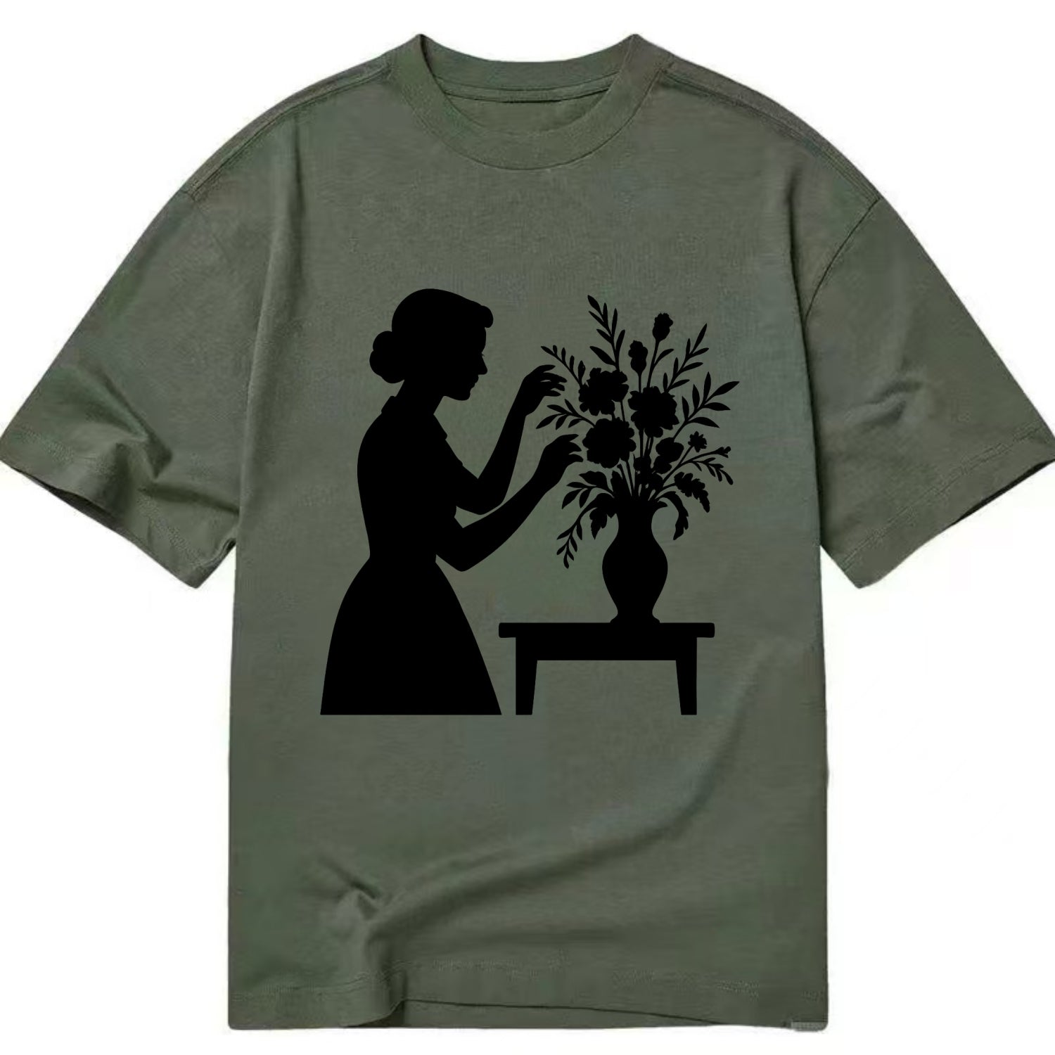 Florist arranging dramatic bouquet - Classic T-shirt - Army Green