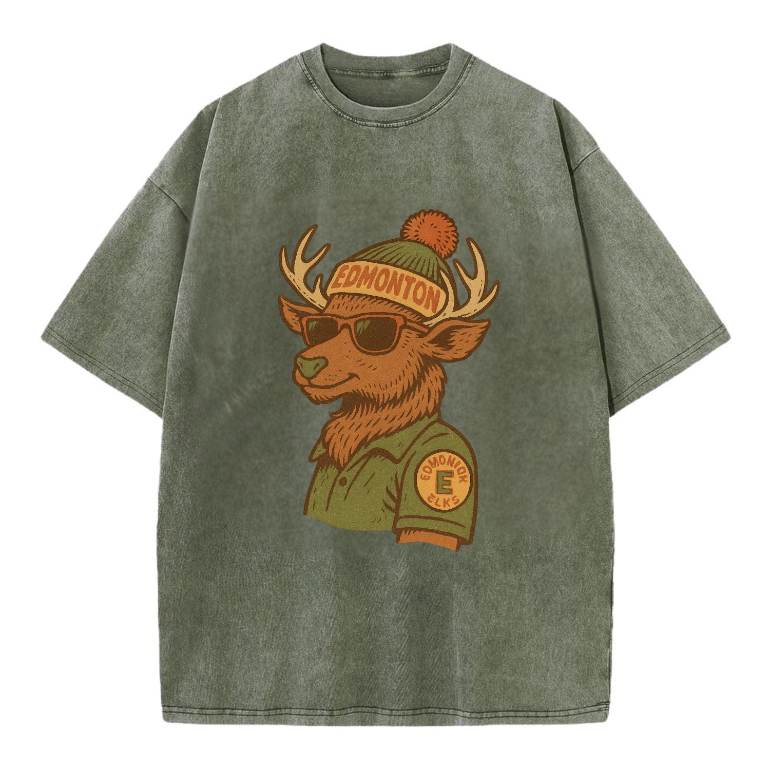 Edmonton Elk wearing Edmonton beanie wit - Vintage T-shirt - Army Green