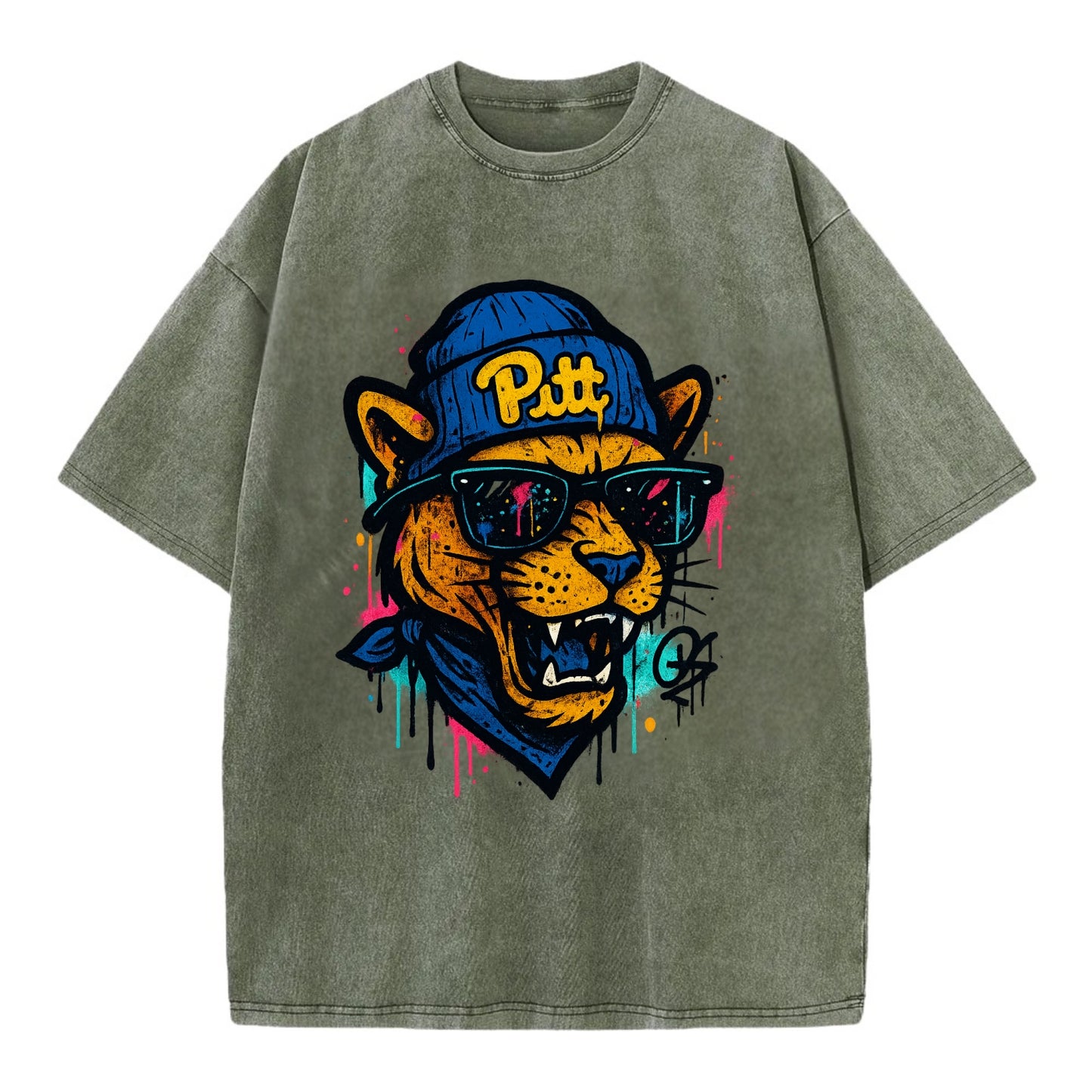 Pittsburgh Panther wearing Pitt beanie with script patch - Vintage T-shirt - Army Green