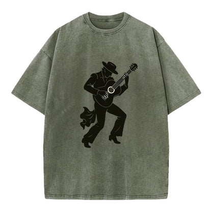 Flamenco guitarist dramatic pose - Vintage T-shirt - Army Green