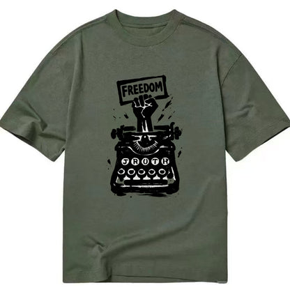 Typewriter keys - journalism and truth ink art - Classic T-shirt - Army Green