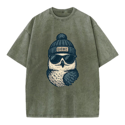 Quebec City Snowy Owl wearing Quebec bea - Vintage T-shirt - Army Green