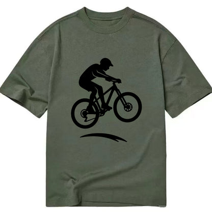 Mountain biker catching air - Classic T-shirt - Army Green