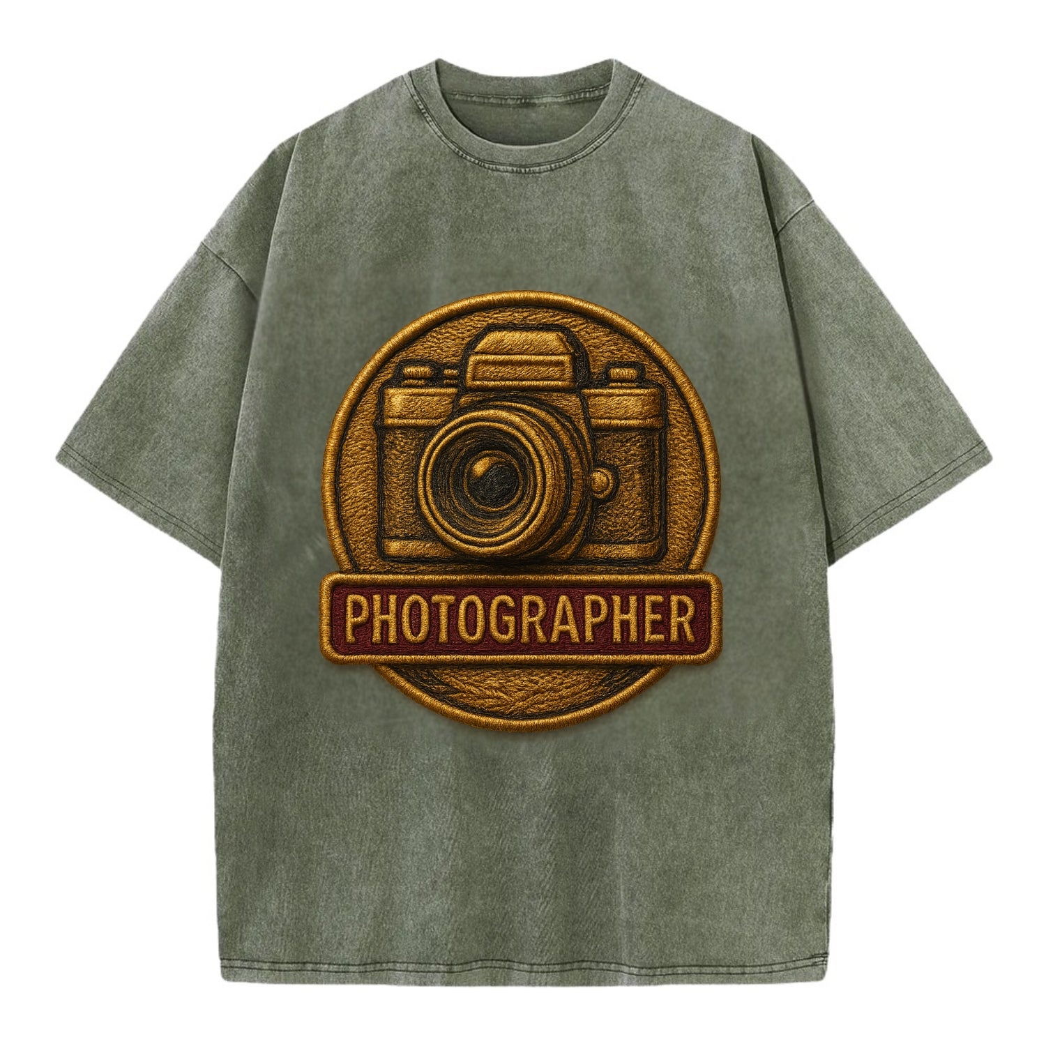 Camera with vintage lens - photographer badge - Vintage T-shirt - Army Green