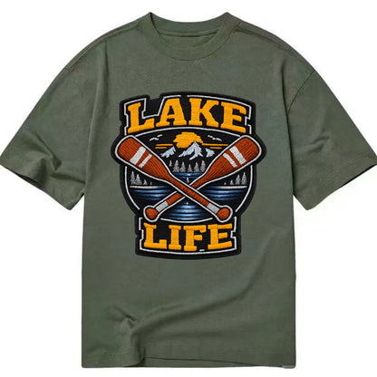 CANOE PADDLE - wooden paddle crossed in brown and cream , lake life - Classic T-shirt - Army Green