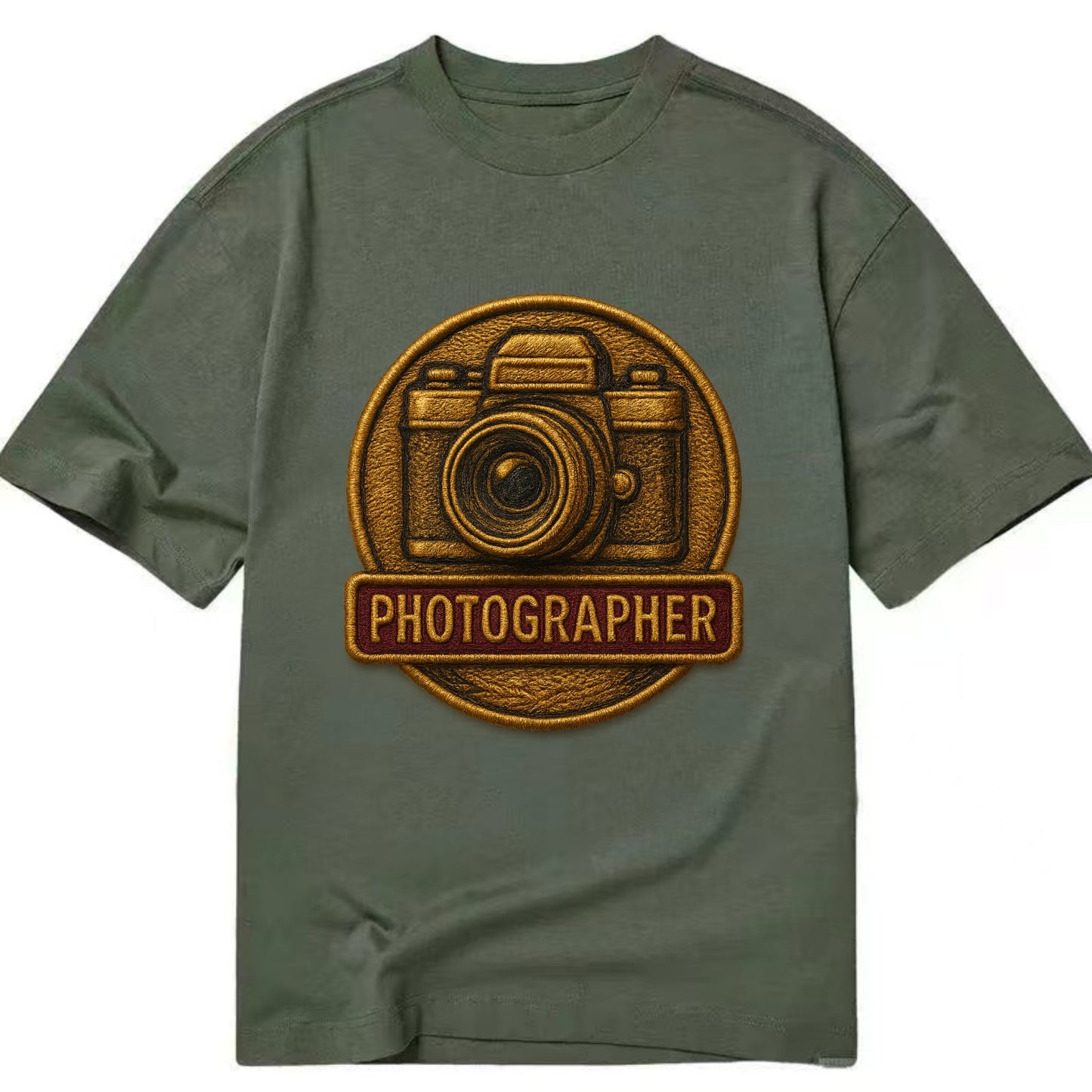 Camera with vintage lens - photographer badge - Classic T-shirt - Army Green