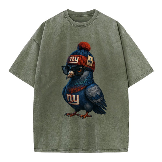 Manhattan Pigeon wearing Giants beanie with Empire State patch and wayfarer - Vintage T-shirt - Army Green