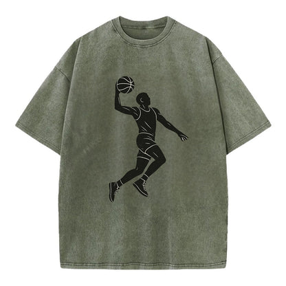 Basketball player dunking silhouette - Vintage T-shirt - Army Green