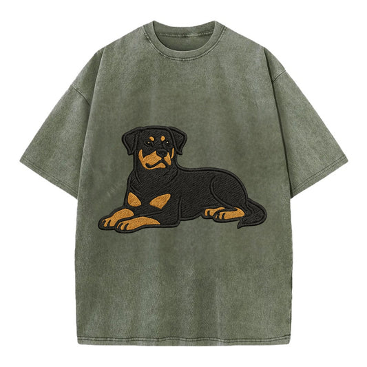 Rottweiler - Black and tan relaxed lying Vintage T-shirt - Army Green