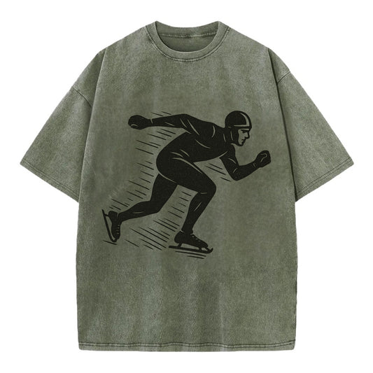 Speed skater in racing crouch - Vintage T-shirt - Army Green