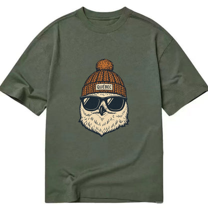 Quebec City Snowy Owl wearing Quebec beanie with pom pom and wayfarer sunglasses - Classic T-shirt - Army Green