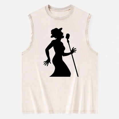 Jazz singer at vintage microphone - Vintage Washed Tank - Beige