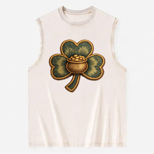 ST PATRICKS CLOVER - lucky clover with gold in green and gold , Irish luck - Vintage Washed Tank
