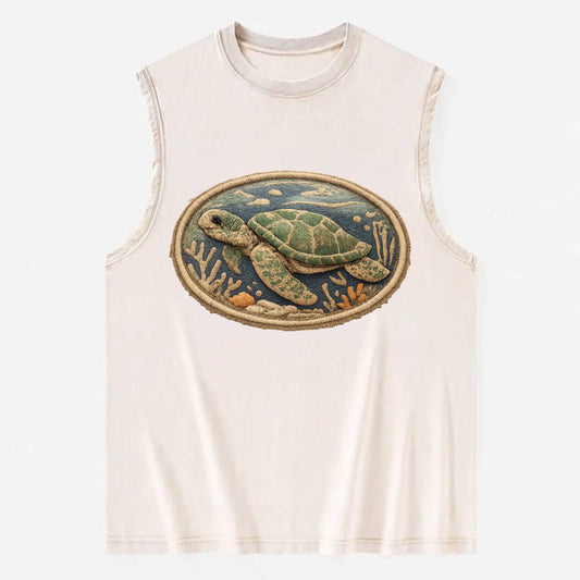 SEA TURTLE - swimming turtle in green and blue , ocean life - Vintage Washed Tank - Beige