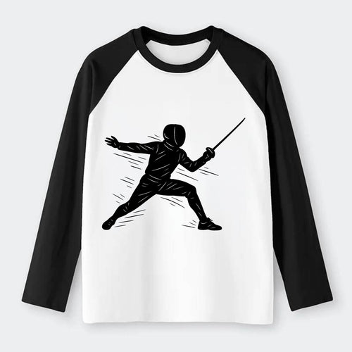 Fencer lunging attack position - Raglan Long Sleeve T-Shirt