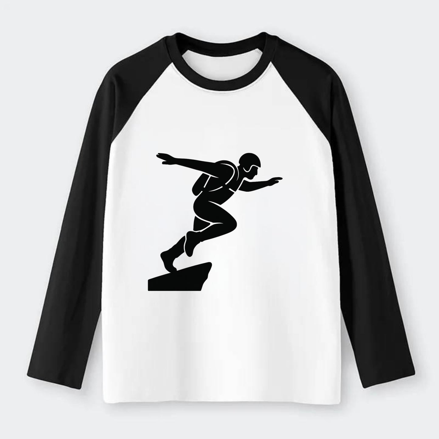 Base jumper launching off - Raglan Long Sleeve T-Shirt - Black