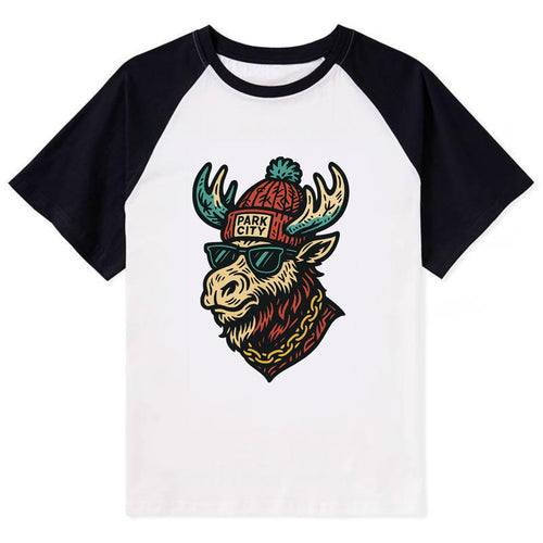 Park City Moose wearing Park City beanie with pom pom and wayfarer - Contrast Raglan T-shirt