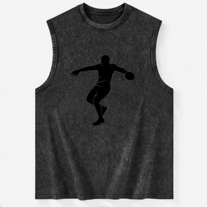 Discus thrower spinning release - Vintage Washed Tank - Black