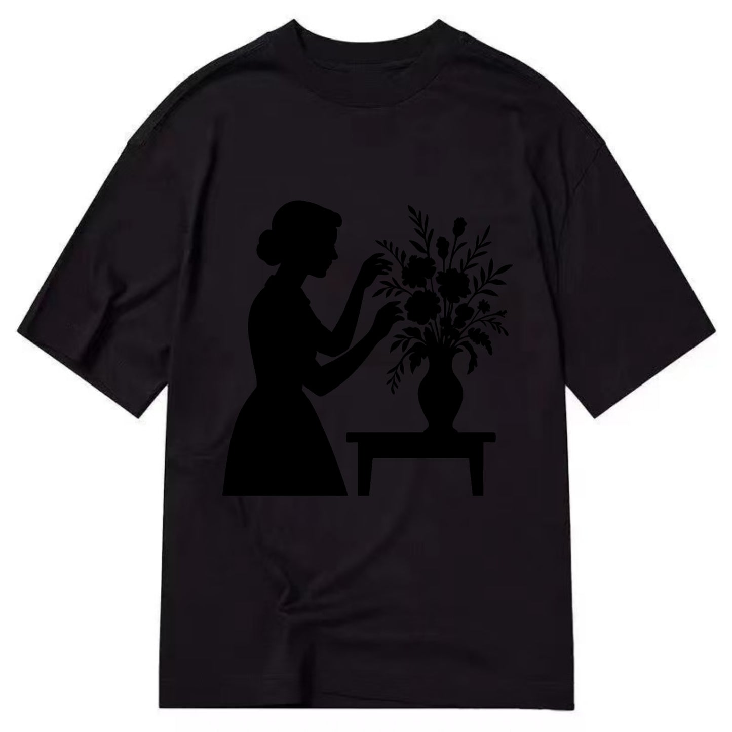 Florist arranging dramatic bouquet - Classic T-shirt - Black