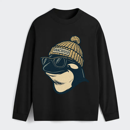 Vancouver Orca wearing Vancouver beanie - Classic Long Sleeve Shirt - Black
