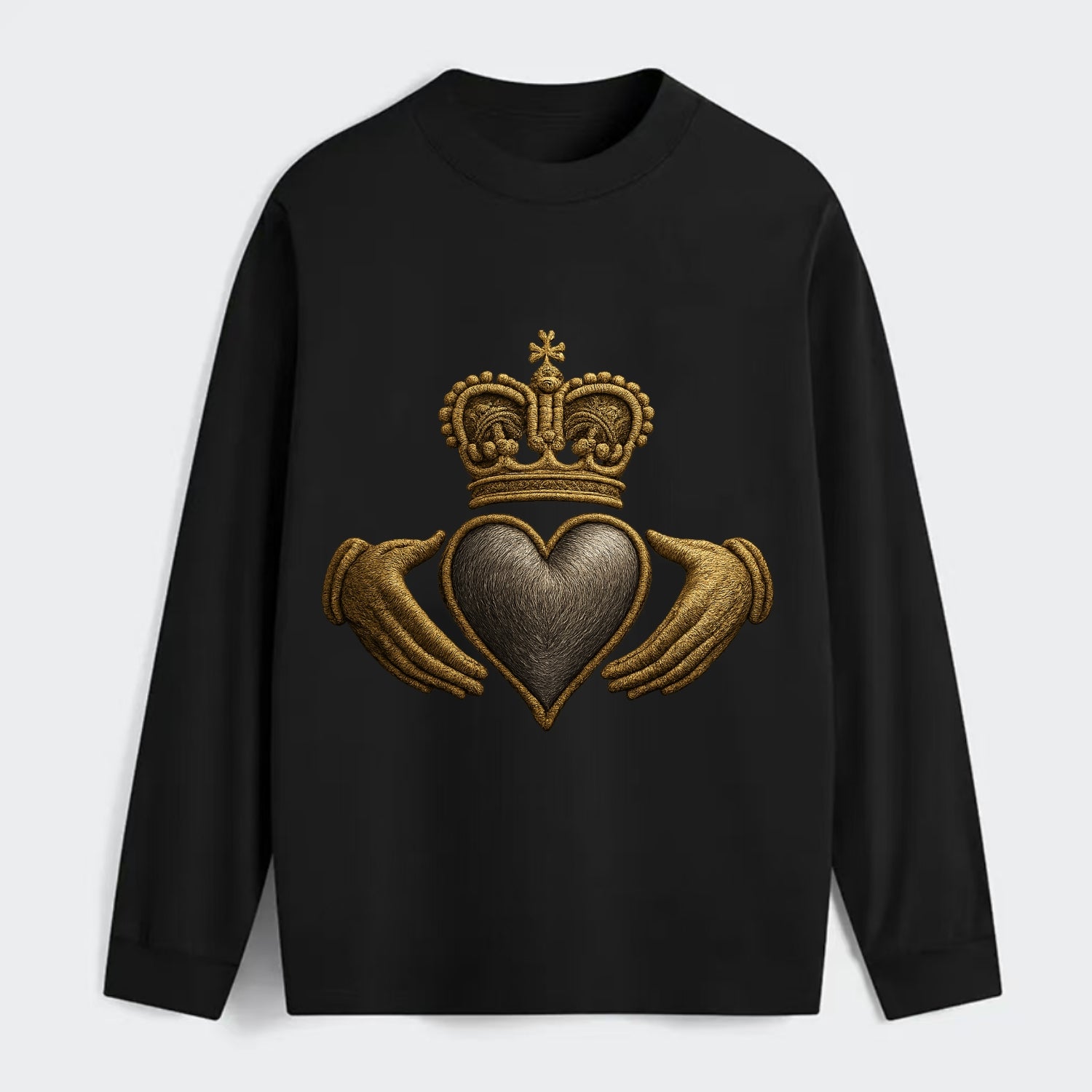Claddagh Symbol  - Classic Long Sleeve Shirt - Black