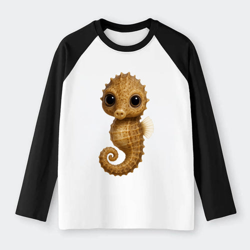 Baby Seahorse - curled tail, snout, large eyes, front-facing, delicate - Raglan Long Sleeve T-Shirt
