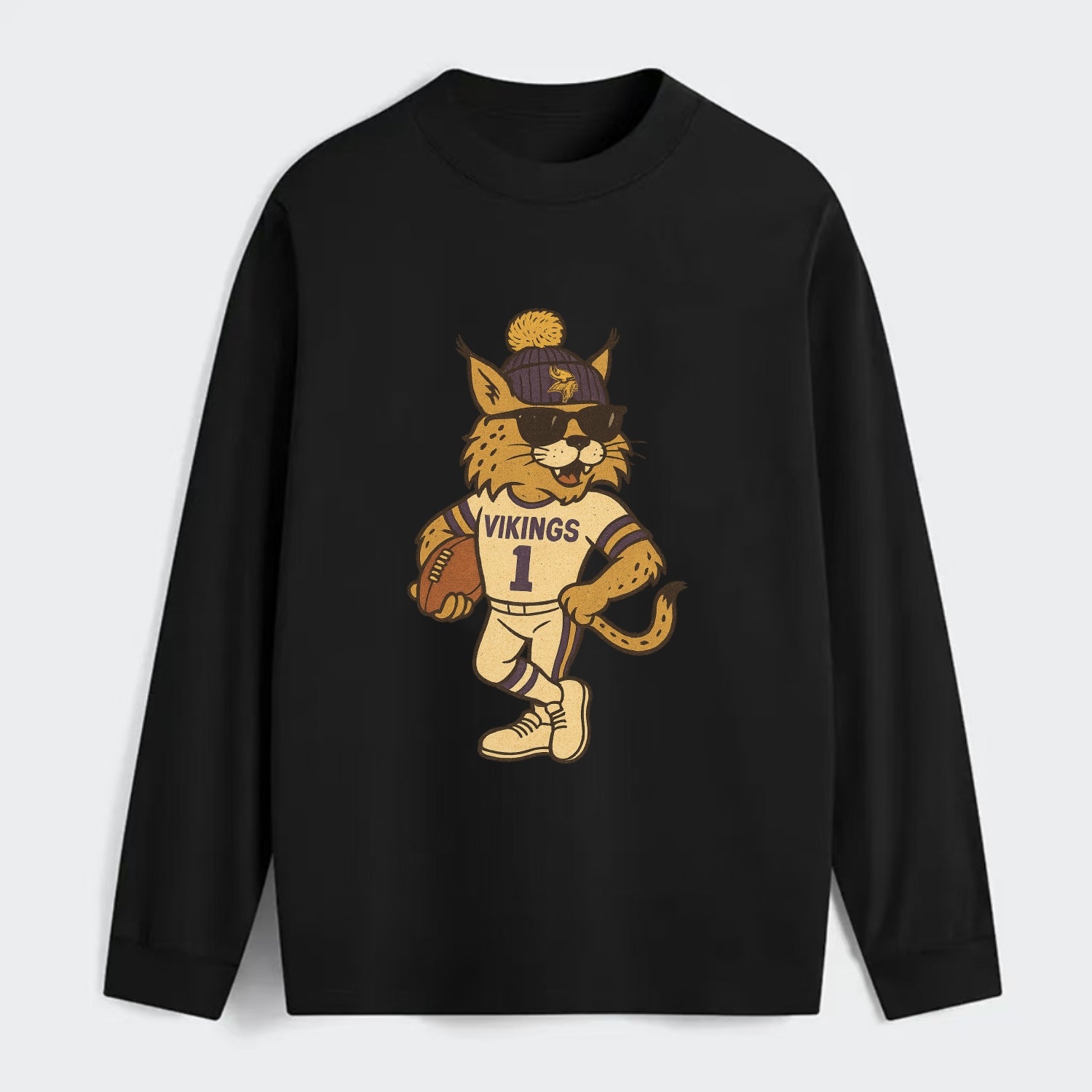 Minneapolis Lynx wearing Vikings beanie with Norse patch and wayfarer - Classic Long Sleeve Shirt - Black